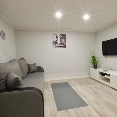 Standard Apartment By Hi5 - Csengery 3 บูดาเปสต์ ภายนอก รูปภาพ